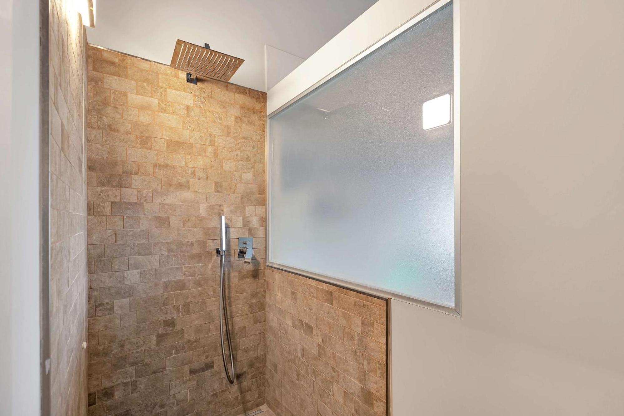 Suite A Tema — Foto 3